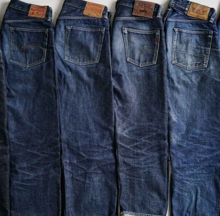 BANGLADESH , Dhaka, apparel industry , Beximco textile factory produce  Jeans for export for western discounter, showroom for clients customer -  apparels knitting garments clothing Denim Stock Photo - Alamy